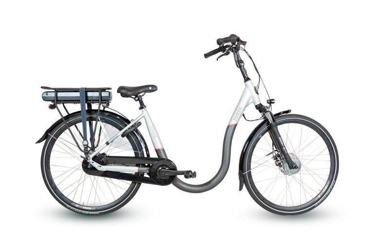 Elektrische fiets met lage instap (voor ouderen)